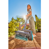 „Gardena“ akumuliatorinis daugiafunkcinis valymo įrenginys „AquaBrush Patio 03/18V P4A Solo“