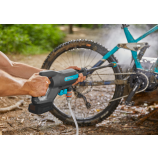 „Gardena“ akumuliatorinis vidutinio slėgio ploviklis „AquaClean 24/18V P4A Premium“ – komplektas